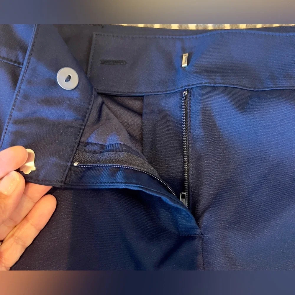 Izod Size 6 Blue Golf Skort - Picture 7 of 11